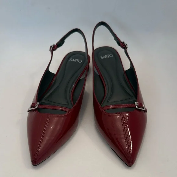 Red Heels - Picture 2 of 15